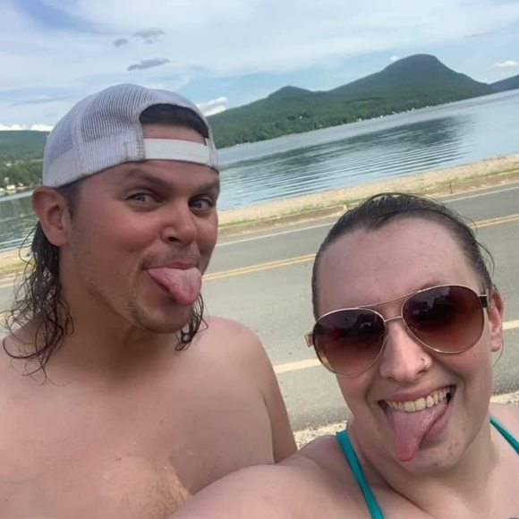 Meet your Posher, Tonya - Picture 1 of 1